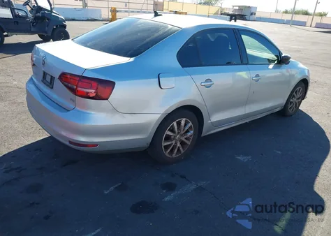 2016 Volkswagen Jetta 1.4T Se z USA, uszkodzony, nr VIN 3VWD67AJ6GM252890
